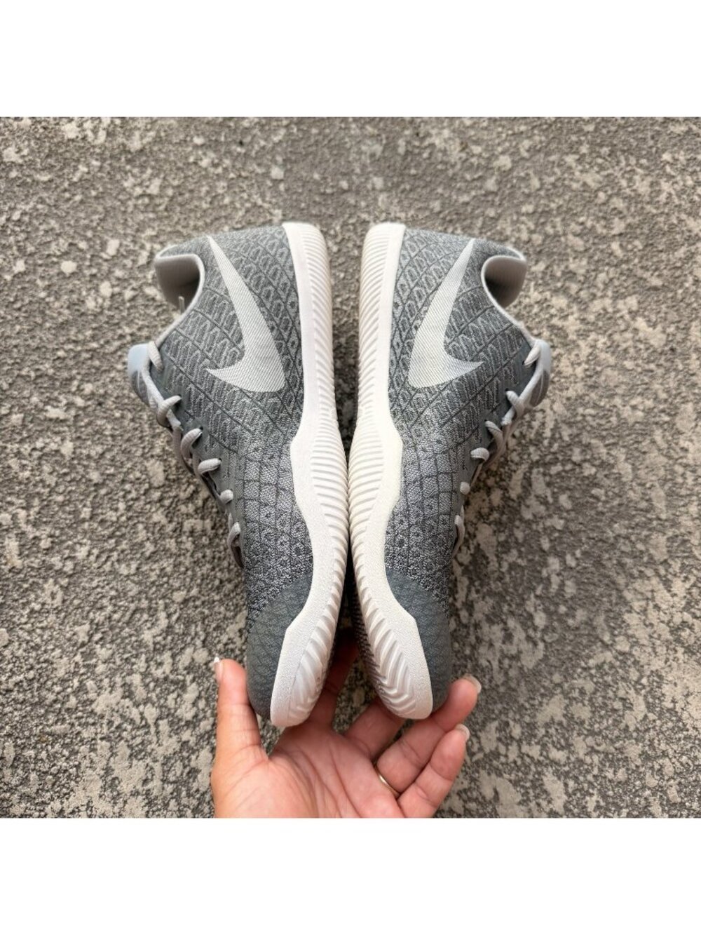 Nike Mamba Instinct Pure Platinum Mens Size 12 US Gray Basketball Shoes Sneakers